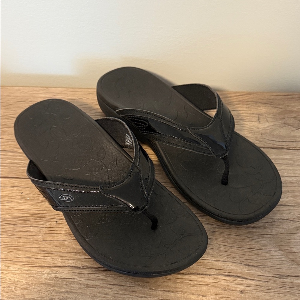 Dr. Scholl's Glossy Black Sandals Flip Flops Women’s Size 9